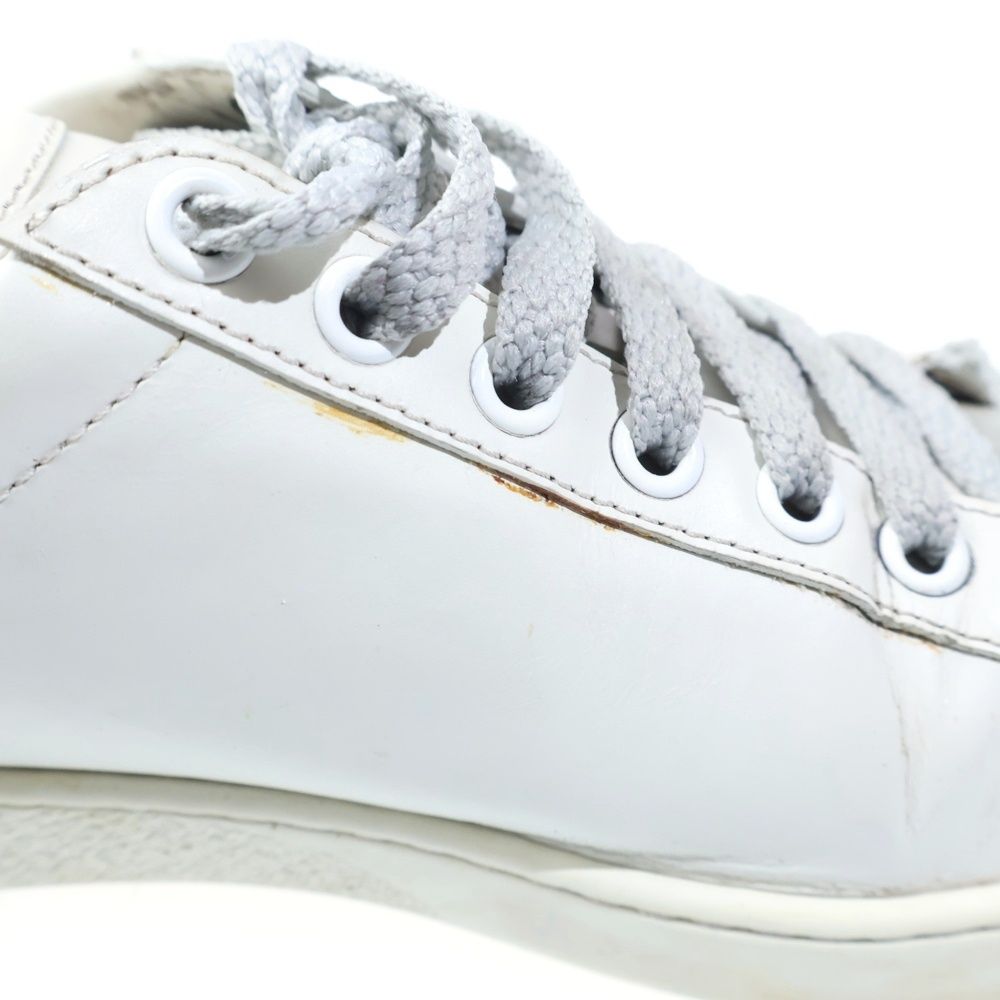 Gucci Interlocking Leather Sneakers White — view 6