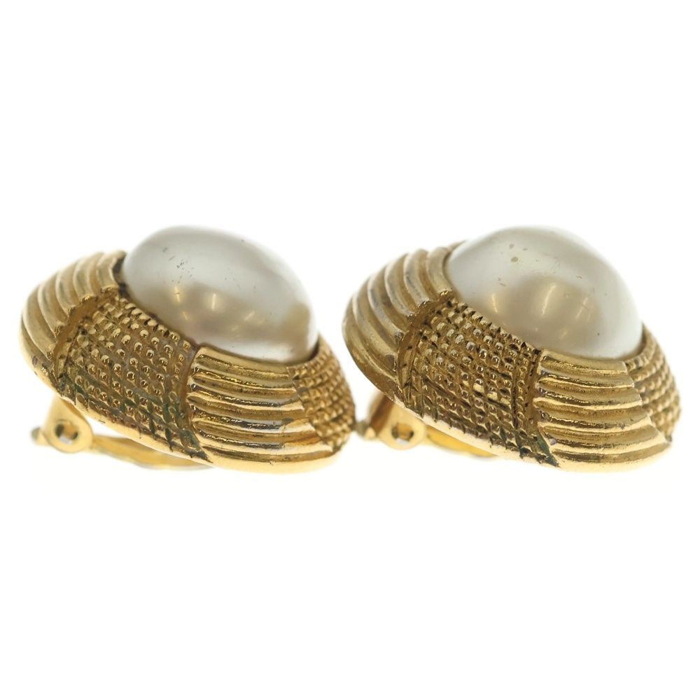 Chanel Faux Pearl Round Earrings Gold — view 3