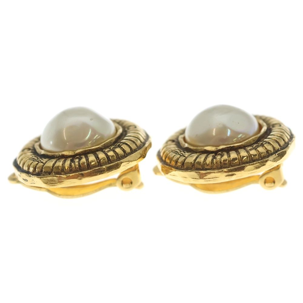 Chanel Faux Pearl Logo Round Earrings Gold — view 4