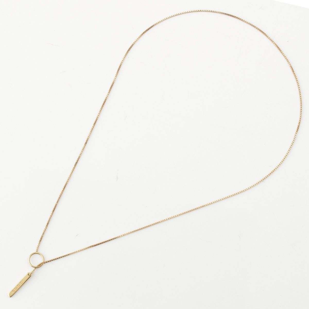 Gucci Lariette Logo Bar Venetian Chain Necklace Gold — view 3