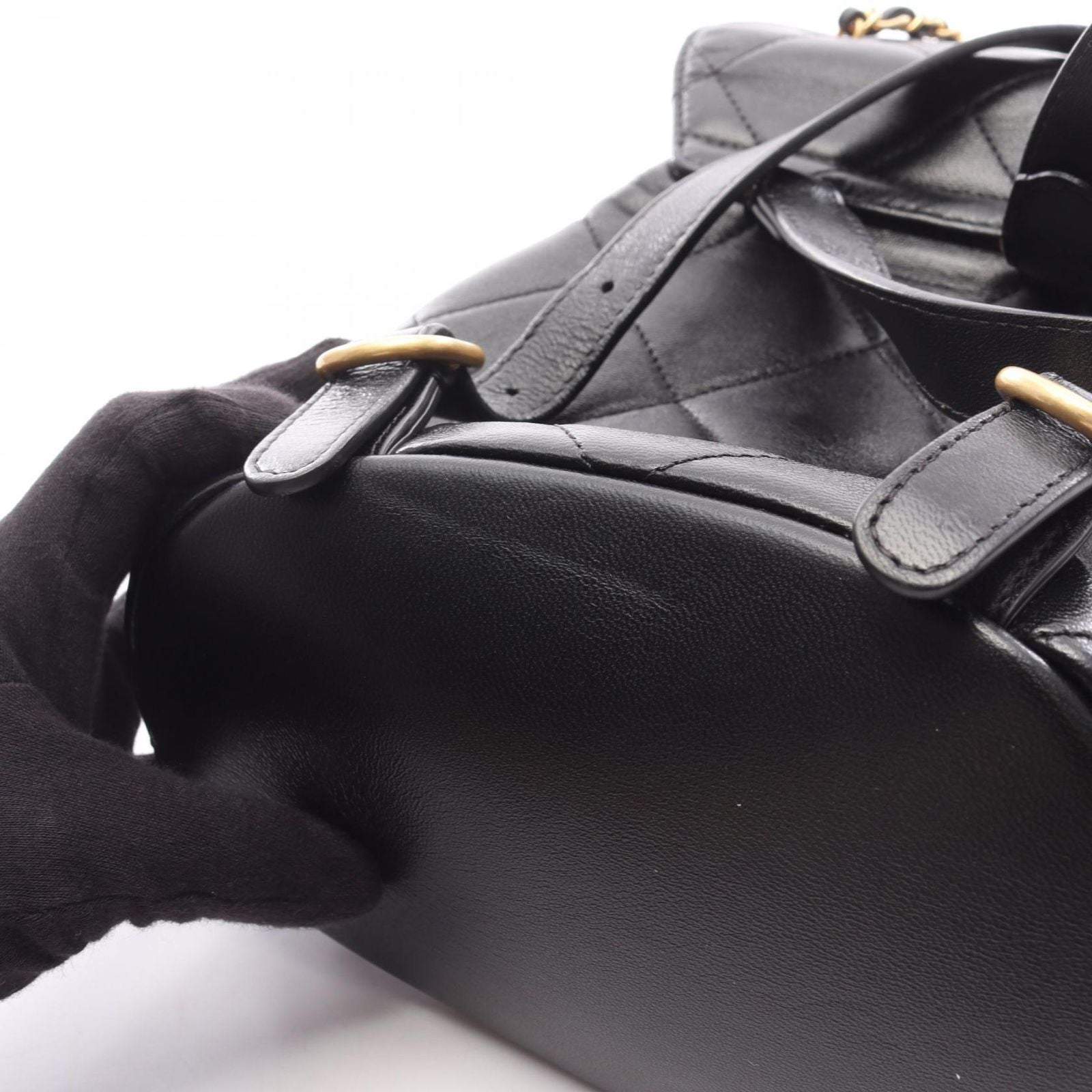 Chanel Backpack 19 Black Lambskin Quilted Small — view 8