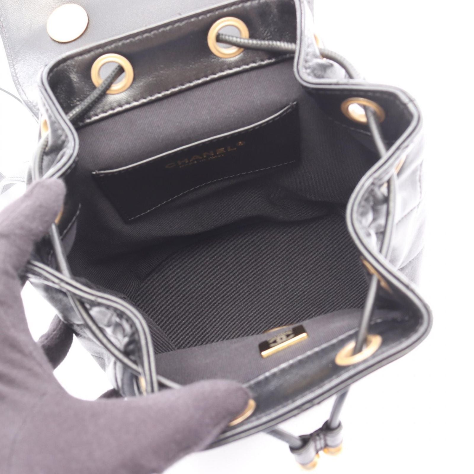 Chanel Backpack 19 Black Lambskin Quilted Small — view 3