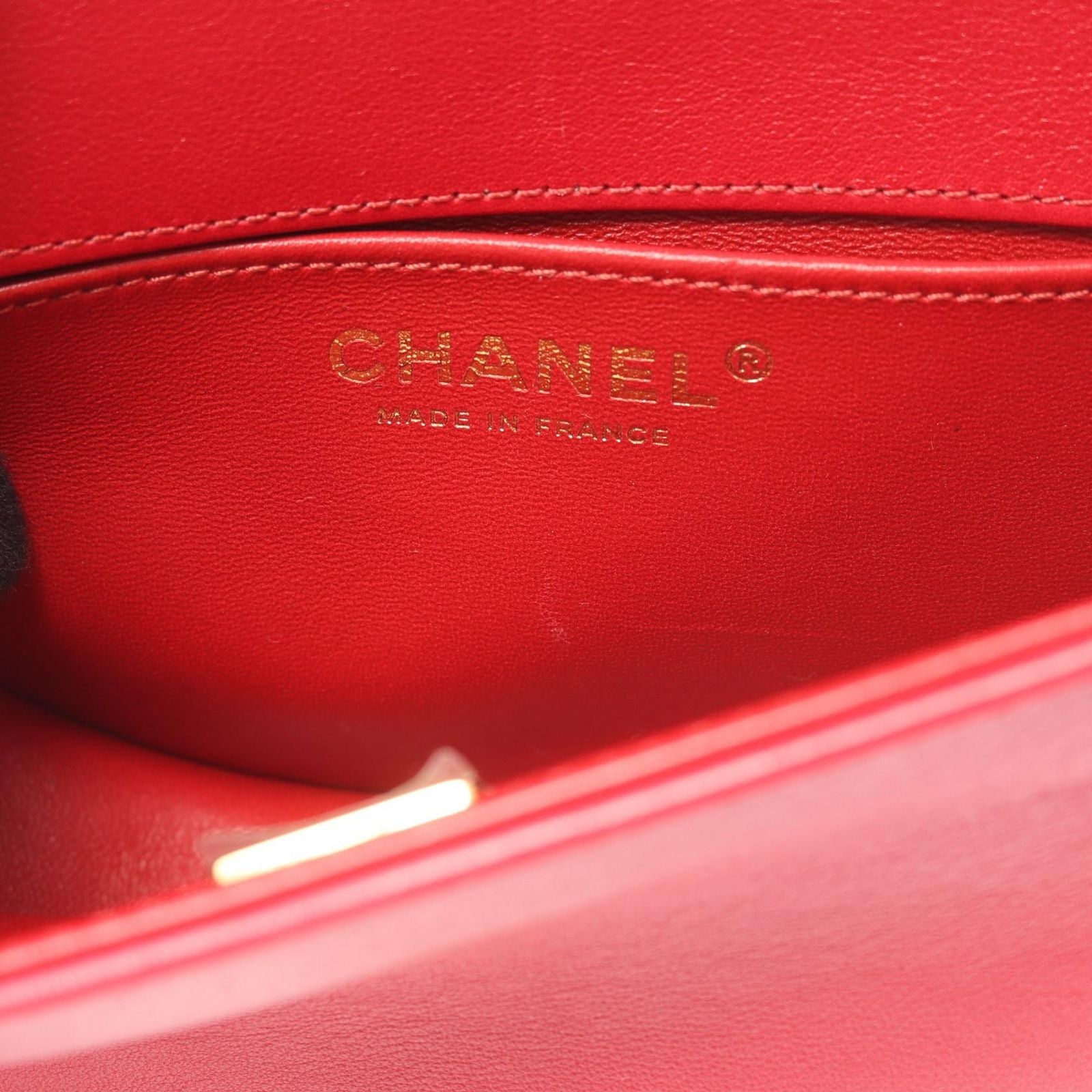 Chanel Shoulder Bag Small Red Leather Chain — view 6