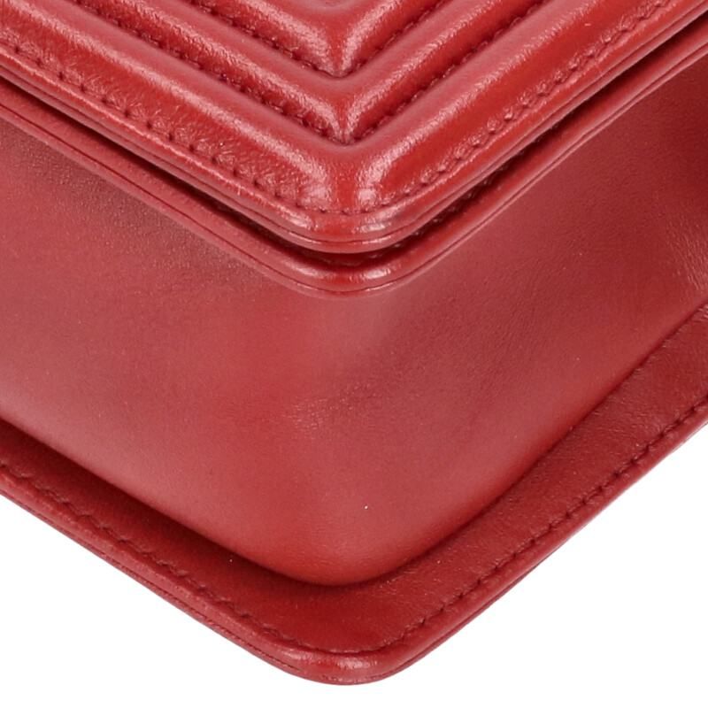 Chanel 20 Lambskin Chain Shoulder Bag 20 — view 5