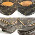 Louis Vuitton Shoulder Bag Danube MM Monogram Canvas Brown — view 7