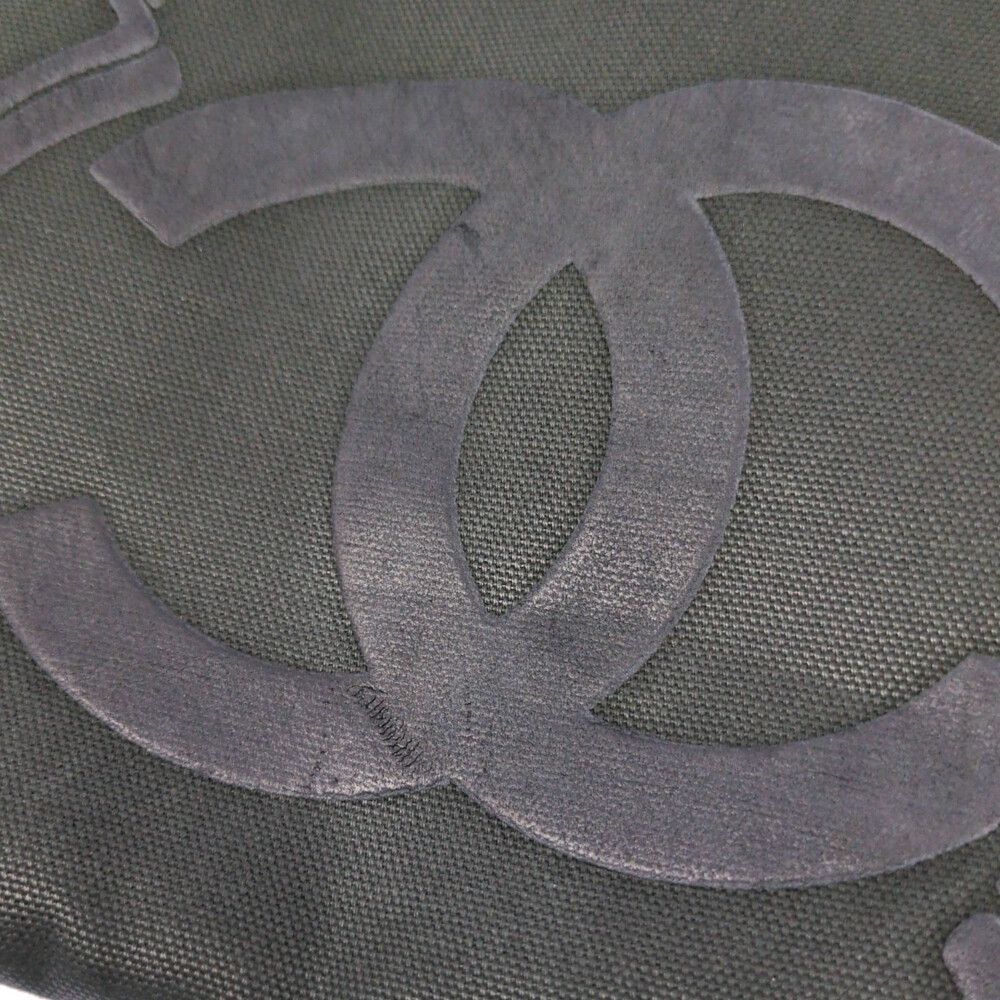 Chanel Camellia Locky Canvas Tote CC Logo Black Vintage — view 9
