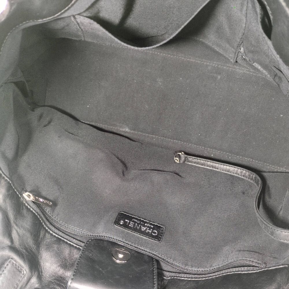 Chanel Camellia Locky Canvas Tote CC Logo Black Vintage — view 5