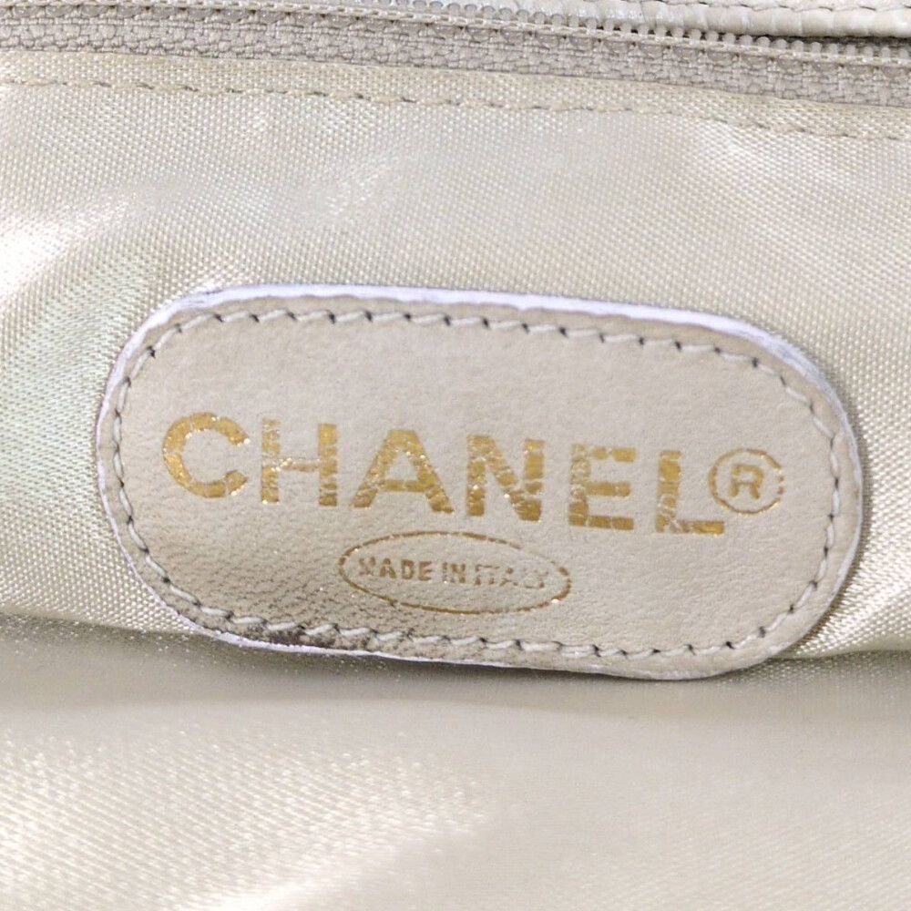 Chanel Caviar Leather Jumbo CC Logo Chain Tote CC Beige Gold Vintage — view 6