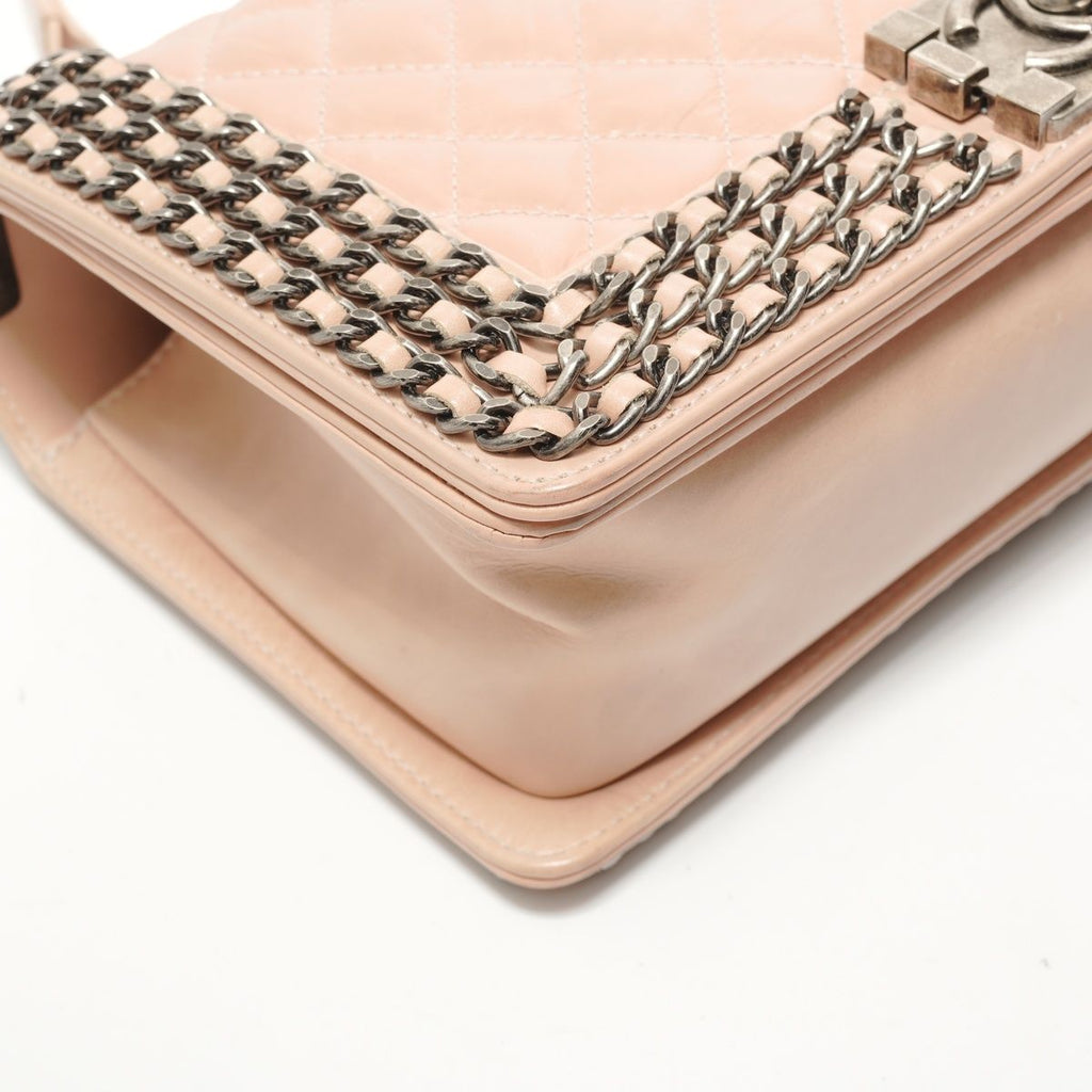 Chanel Shoulder Bag 25 Calfskin — view 5