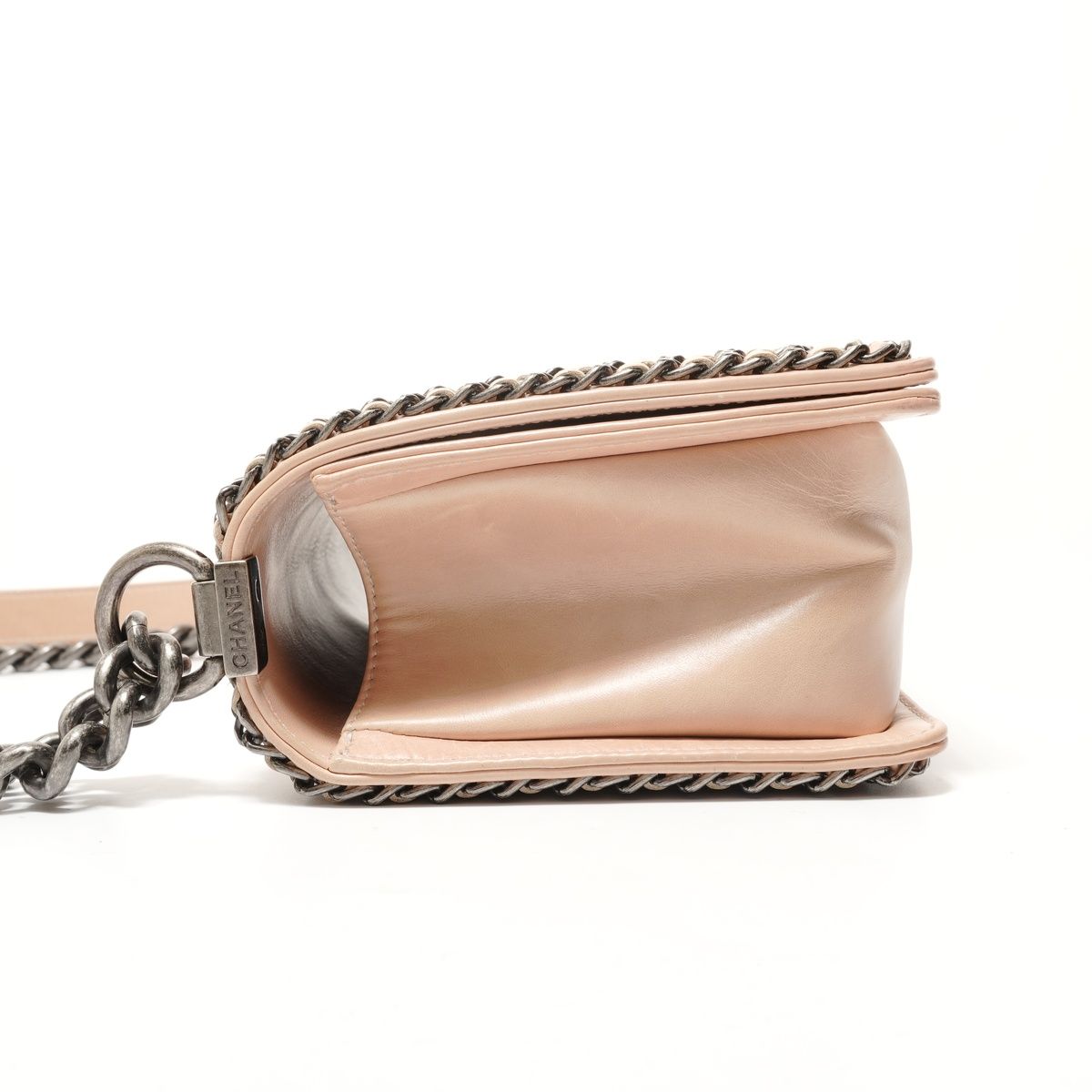 Chanel Shoulder Bag 25 Calfskin — view 3