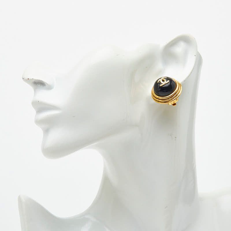 Chanel CC Logo Round Circle Earrings Gold Plated 1 — view 5