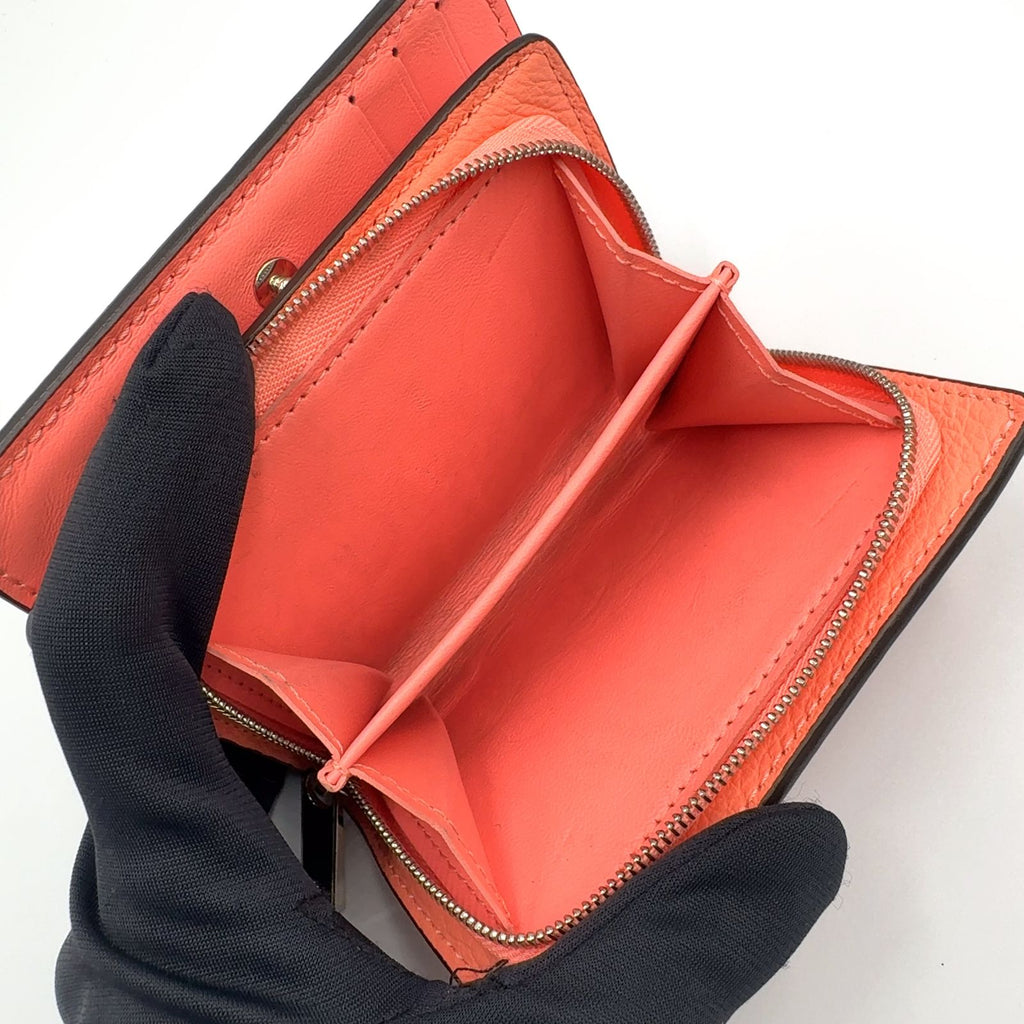 Louis Vuitton Portefeuille Ku Mahina Leather Coral Pink Bifold Wallet Silver — view 7
