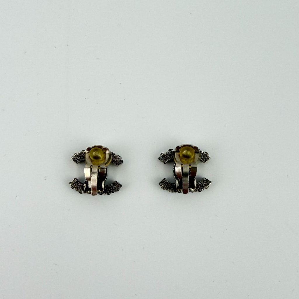 Chanel CC Logo Earrings Silver Vintage — view 2