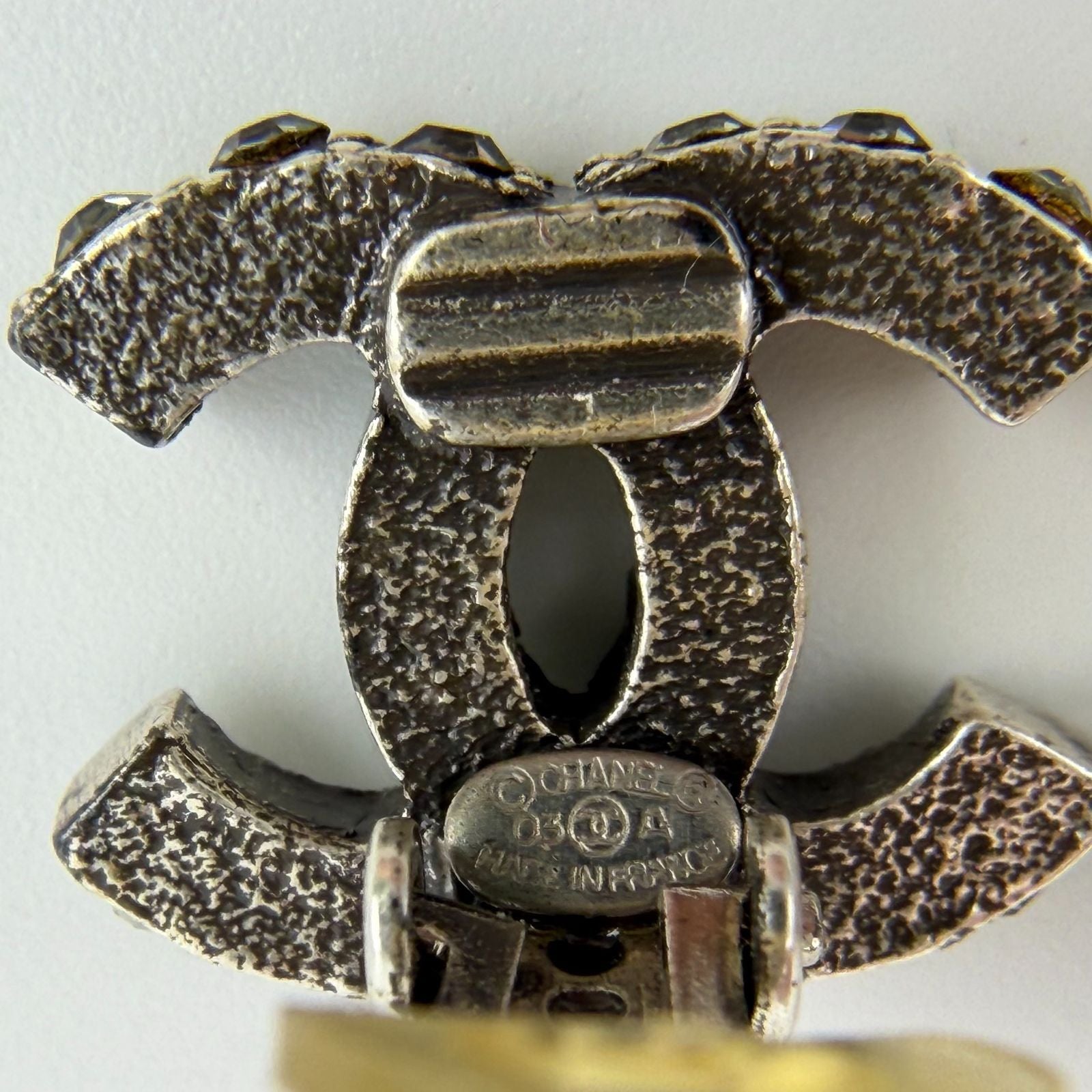 Chanel CC Logo Earrings Silver Vintage — view 6