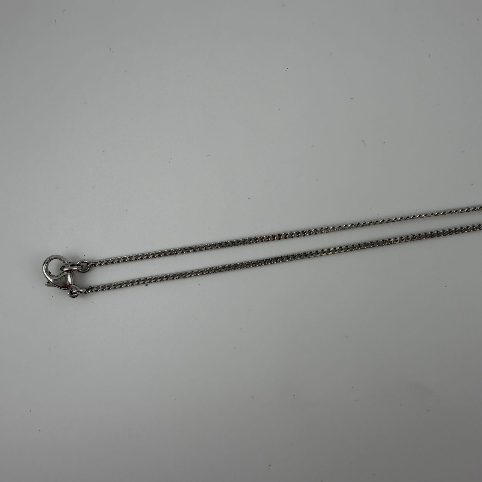 Chanel CC Logo Necklace Camellia Silver Black Vintage — view 6