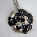 Chanel CC Logo Necklace Camellia Silver Black Vintage — view 3