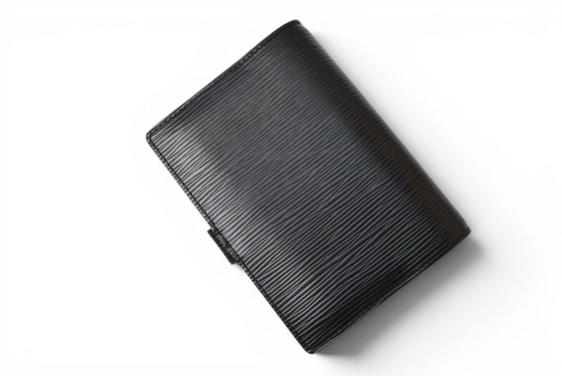 Louis Vuitton Notebook Cover Agenda MM Epi — view 2