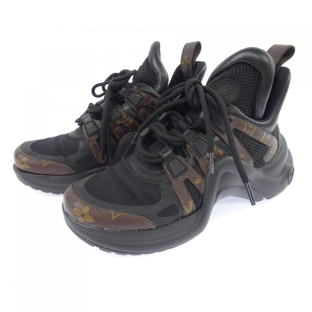 Louis Vuitton Line Sneakers — view 3
