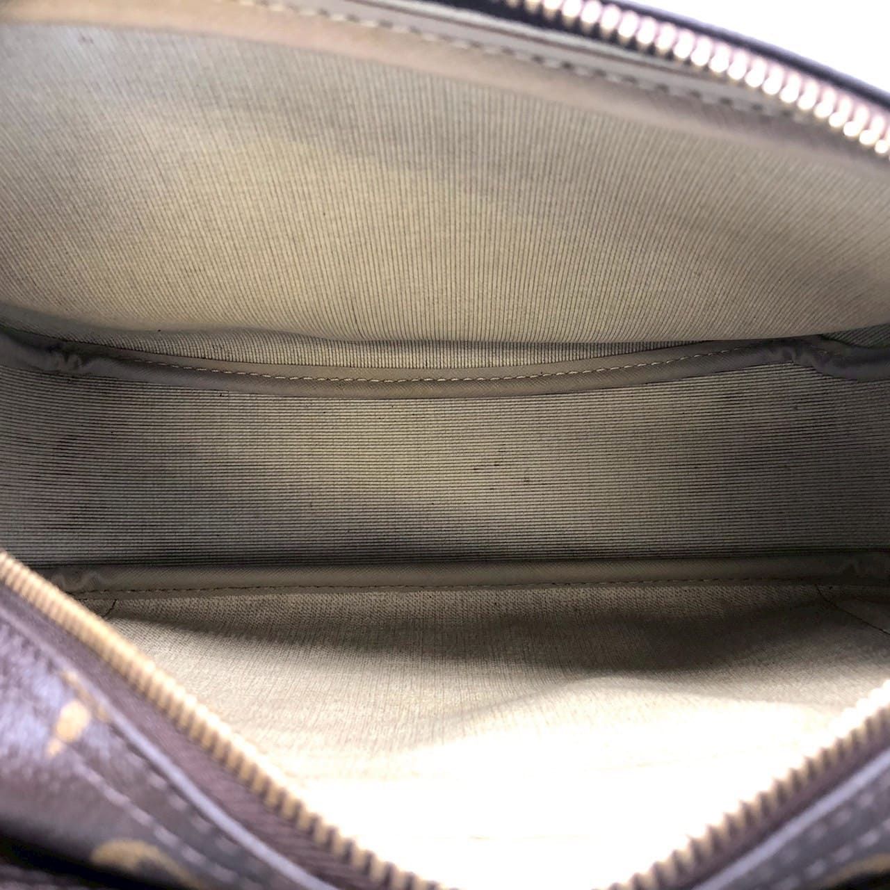 Louis Vuitton Reporter PM Monogra Shoulder Bag Vintage — view 8