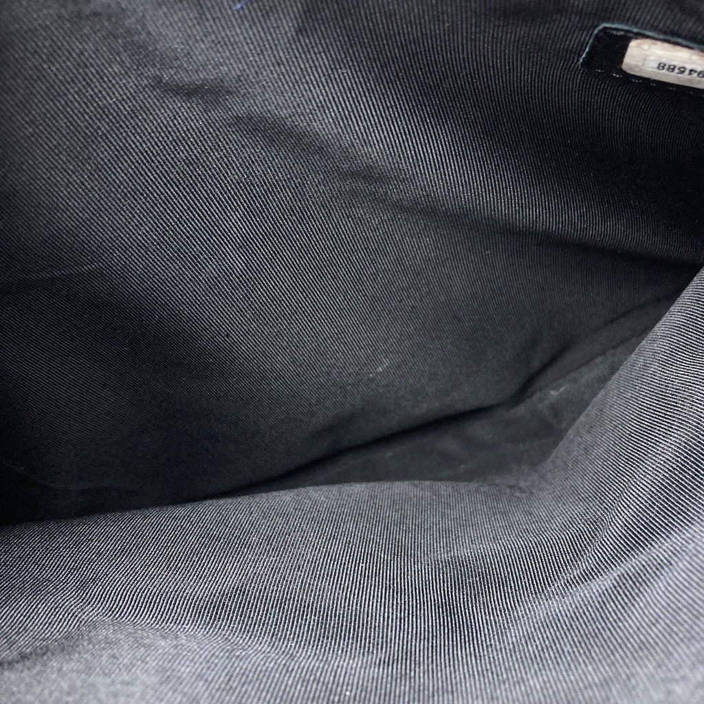 Chanel CC Logo Gold Tote Suede — view 9