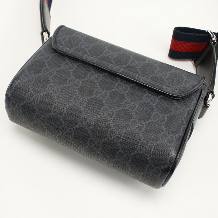 Gucci GG Supreme Crossbody Shoulder Bag — view 2