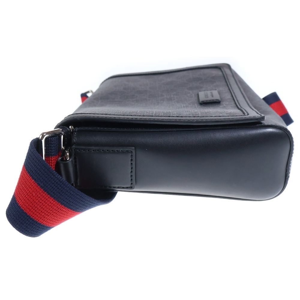Gucci GG Supreme Crossbody Messenger Bag Black Leather — view 3