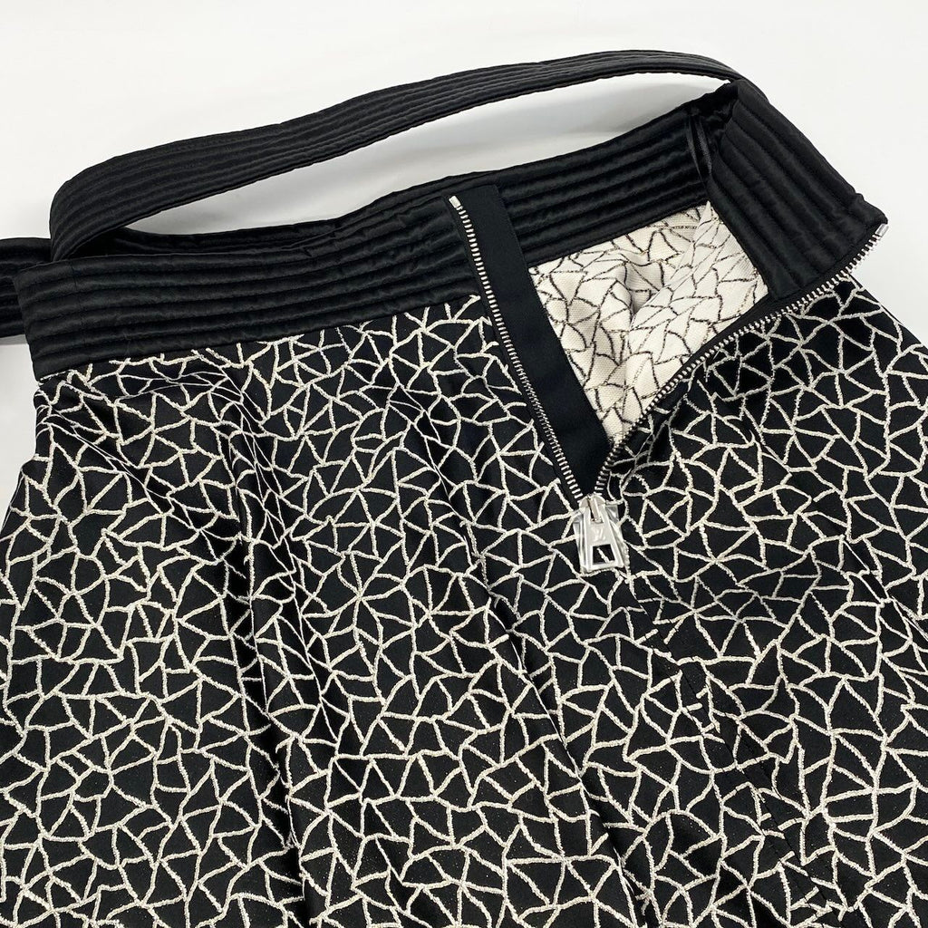 Louis Vuitton Yayoi Kusama Flower Skirt with Belt 36 Black — view 4