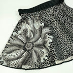 Louis Vuitton Yayoi Kusama Flower Skirt with Belt 36 Black — view 3