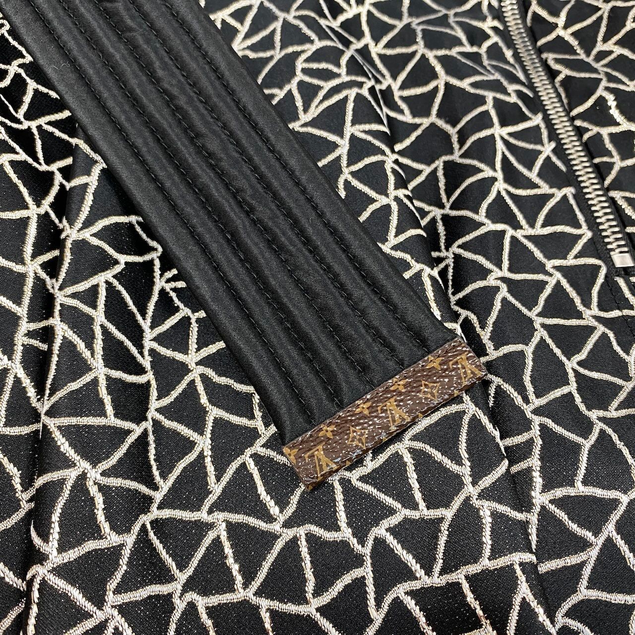 Louis Vuitton Yayoi Kusama Flower Skirt with Belt 36 Black — view 7