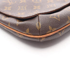 Louis Vuitton Shoulder Bag Musette Tango Short Strap Canvas Leather — view 9