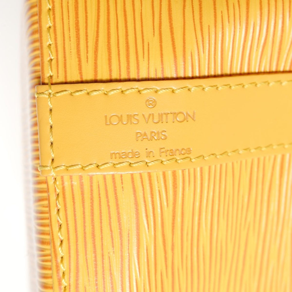 Louis Vuitton Shoulder Bag Epi Petit Noe Black — view 9