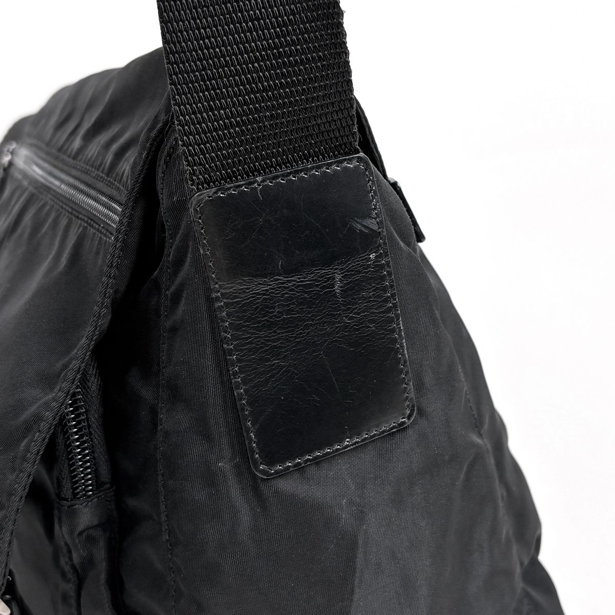 Prada Shoulder Bag Nylon Nero — view 4
