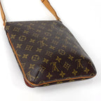 Louis Vuitton Musette Salsa Short Shoulder Bag Monogram Brown — view 2
