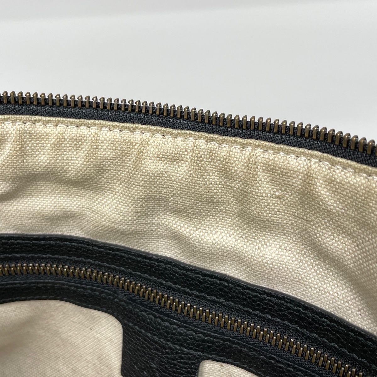 Gucci Half Moon Hobo Shoulder Bag Leather Black — view 5