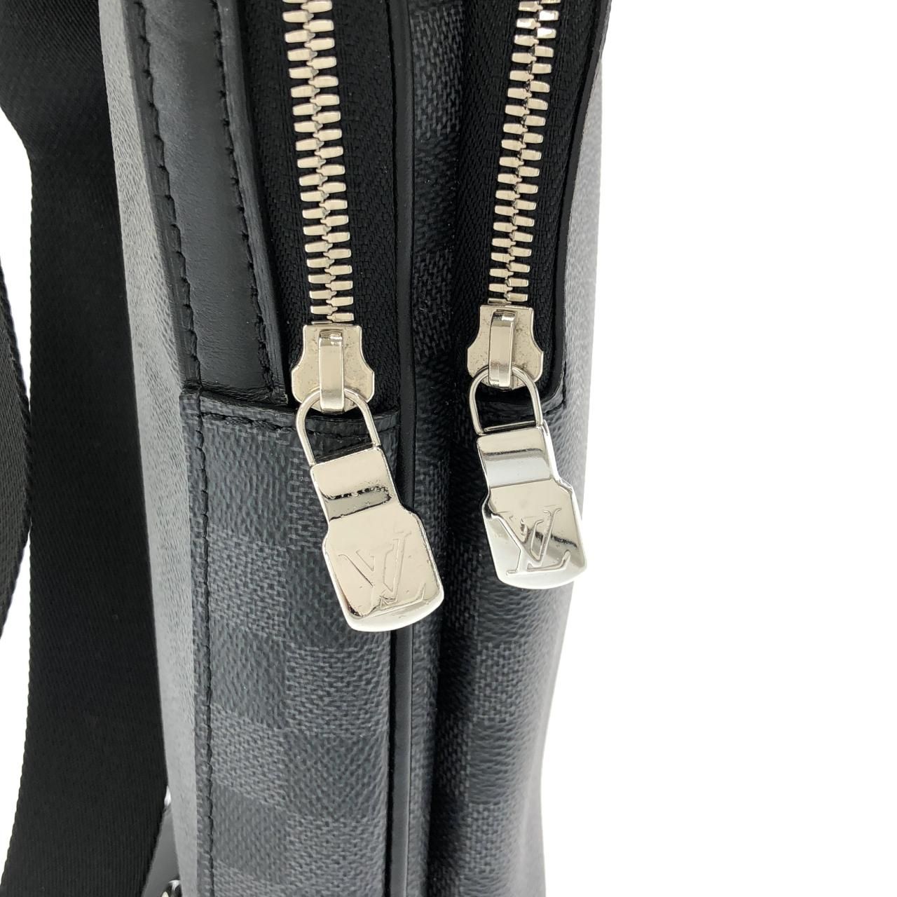 Louis Vuitton Damier Graphite Avenue Sling Bag — view 4