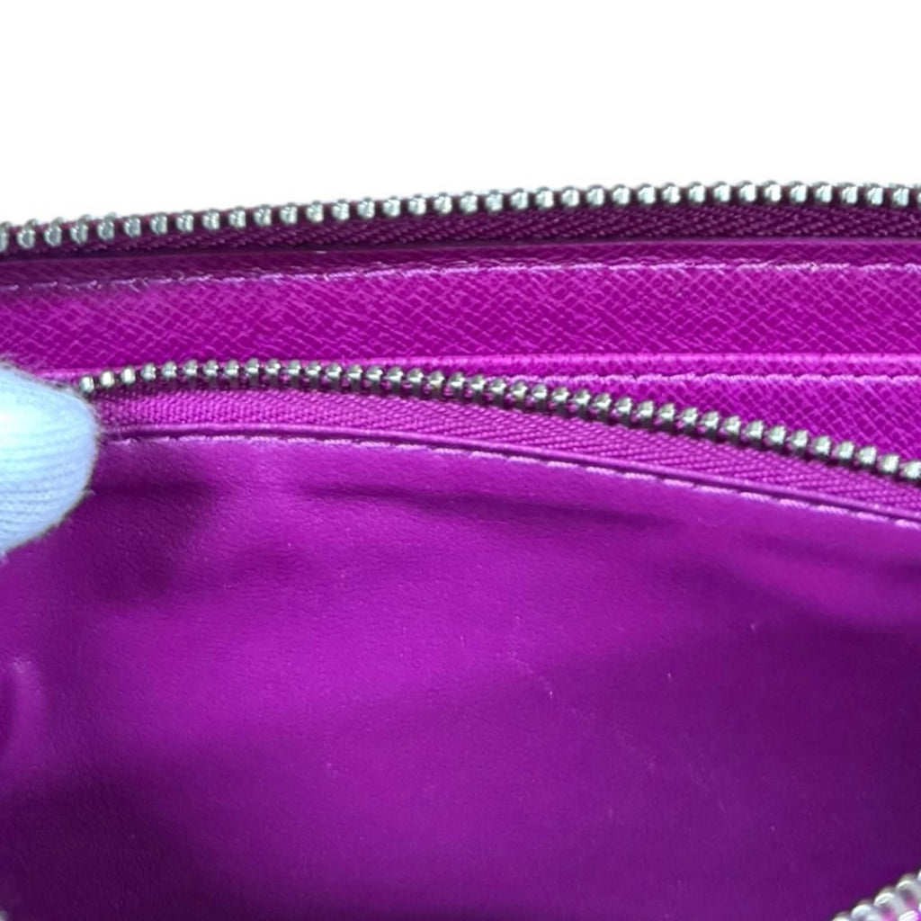 Louis Vuitton Zippy Wallet Epi — view 8