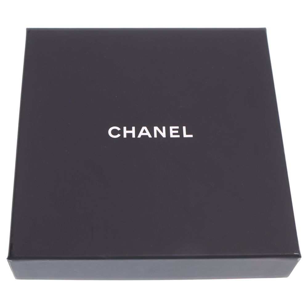 Chanel Heart Rhinestone Logo Necklace Gold — view 6