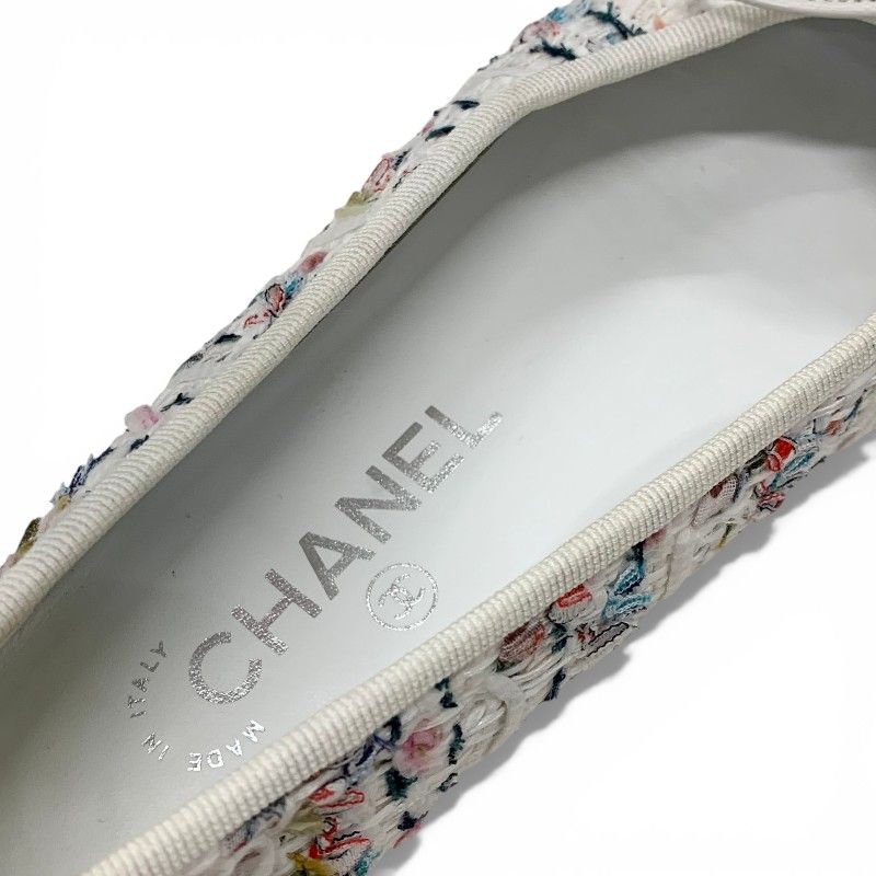 Chanel Flat Shoes Tweed White Black Multicolor CC Logo Ribbon — view 7