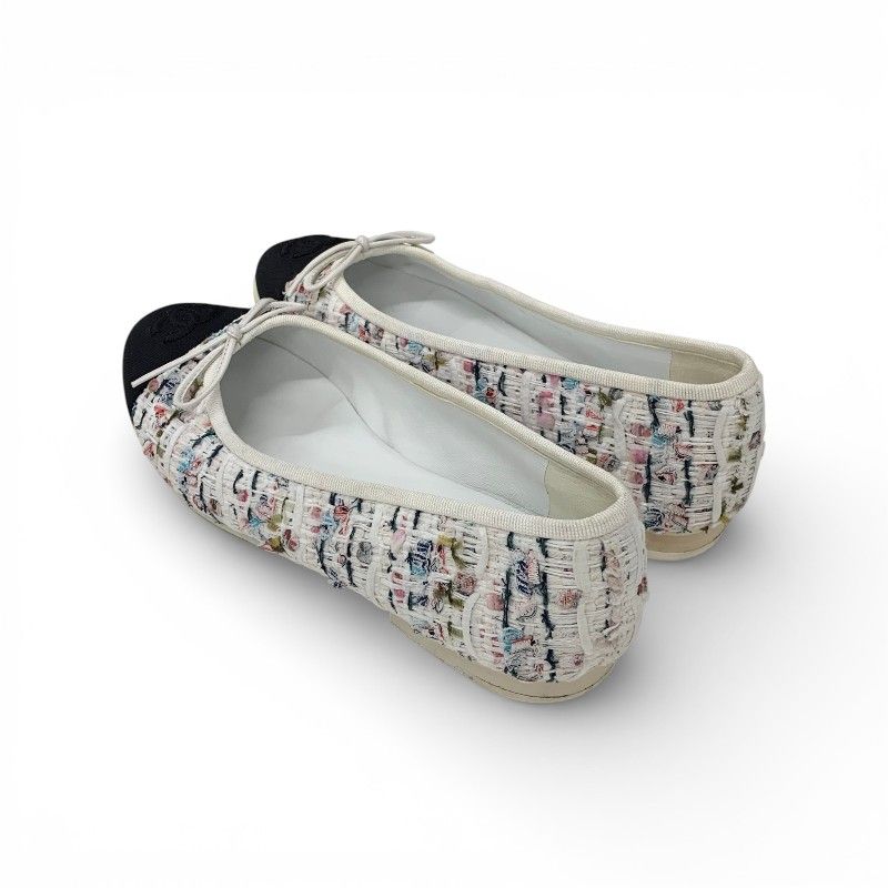 Chanel Flat Shoes Tweed White Black Multicolor CC Logo Ribbon — view 4