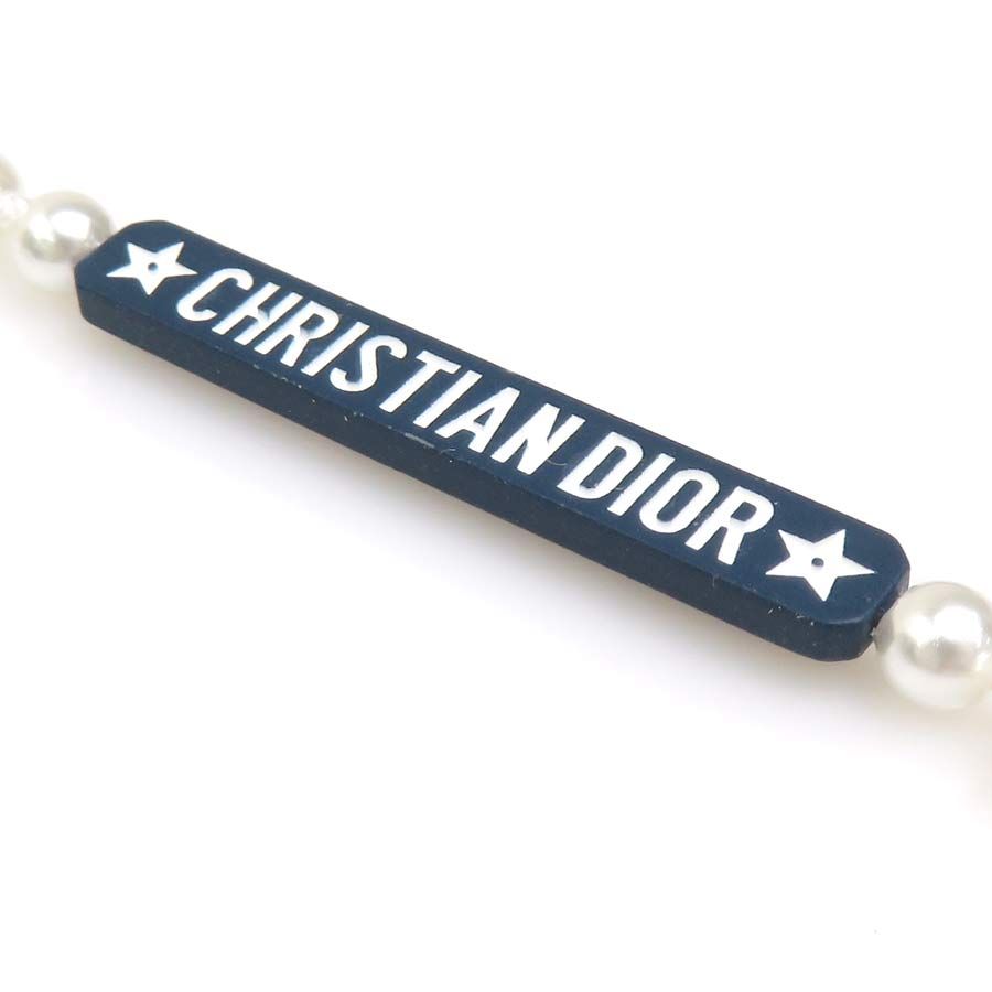 Dior le Airpods Cheng Ng — view 9