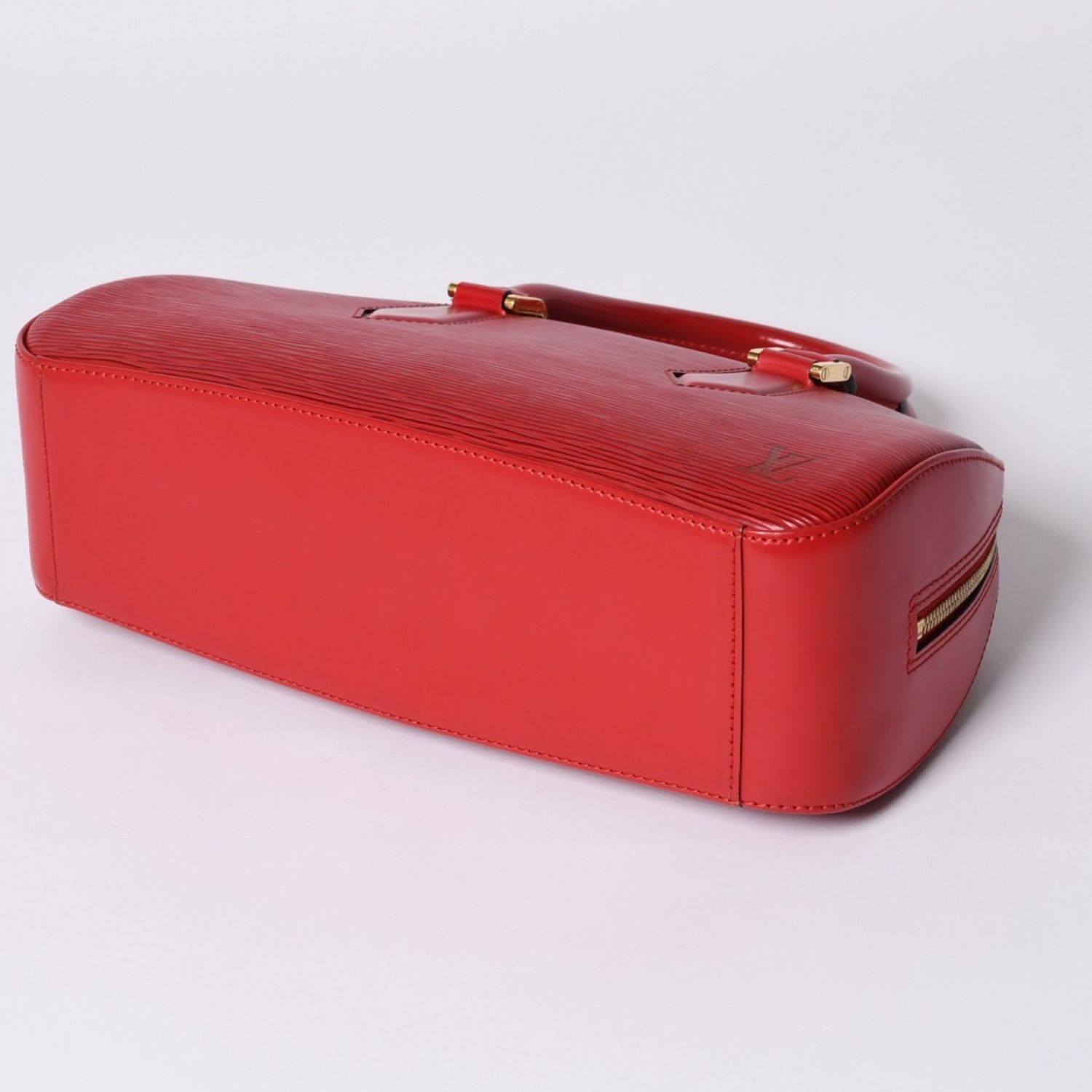 Louis Vuitton Epi Jasmine Handbag Red Gold — view 8