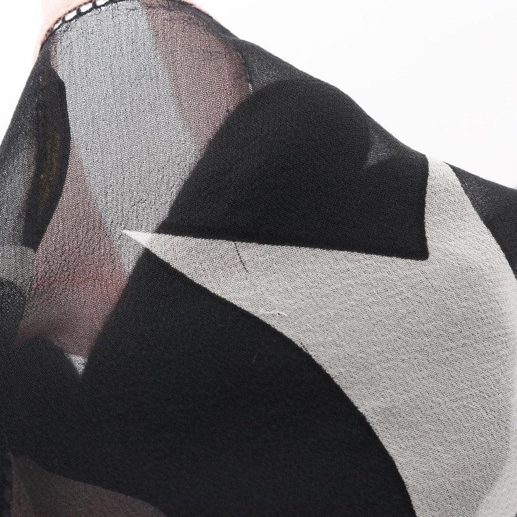 Louis Vuitton Scarf All Over Silk — view 5
