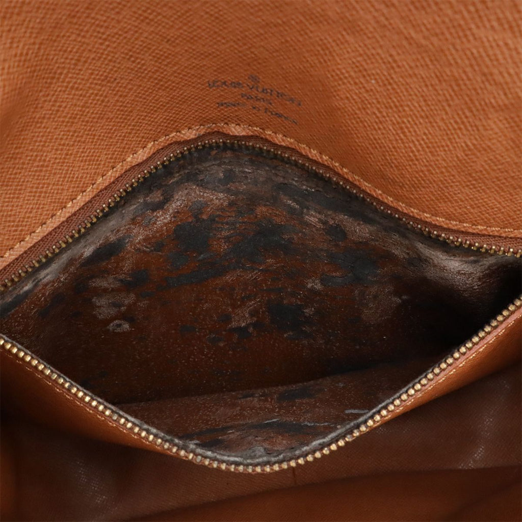 Louis Vuitton Monogram Saint Cloud 24 GM — view 8