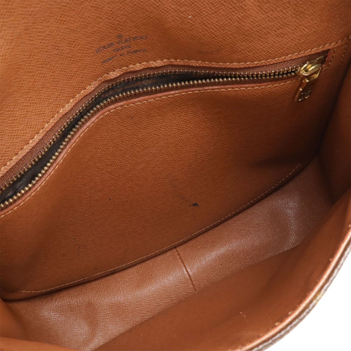 Louis Vuitton Monogram Saint Cloud 24 GM — view 6