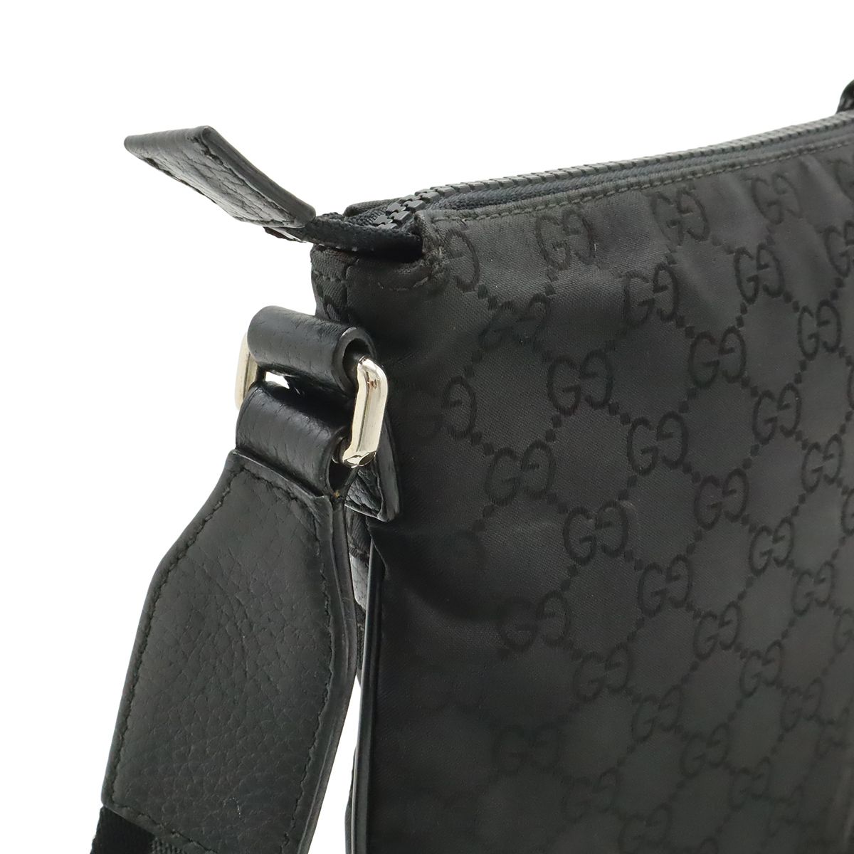 Gucci GG Nylon Shoulder Bag Crossbody Depth Leather Black Gray Silver — view 7