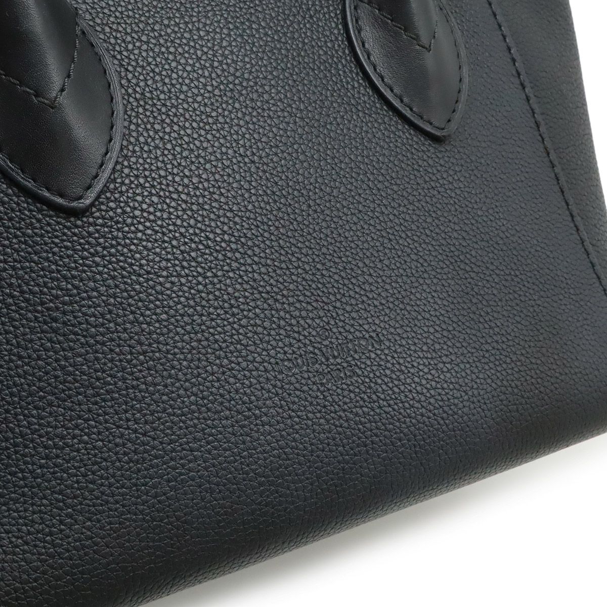 Louis Vuitton Freedom 2-Way Shoulder Bag Taurillon Leather Noir Black Gold — view 9