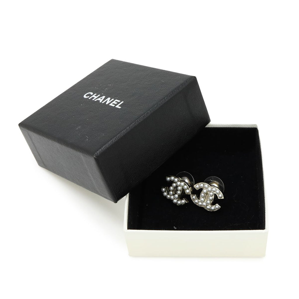 Chanel CC Logo Pearl Earrings Metal Faux White Silver — view 6
