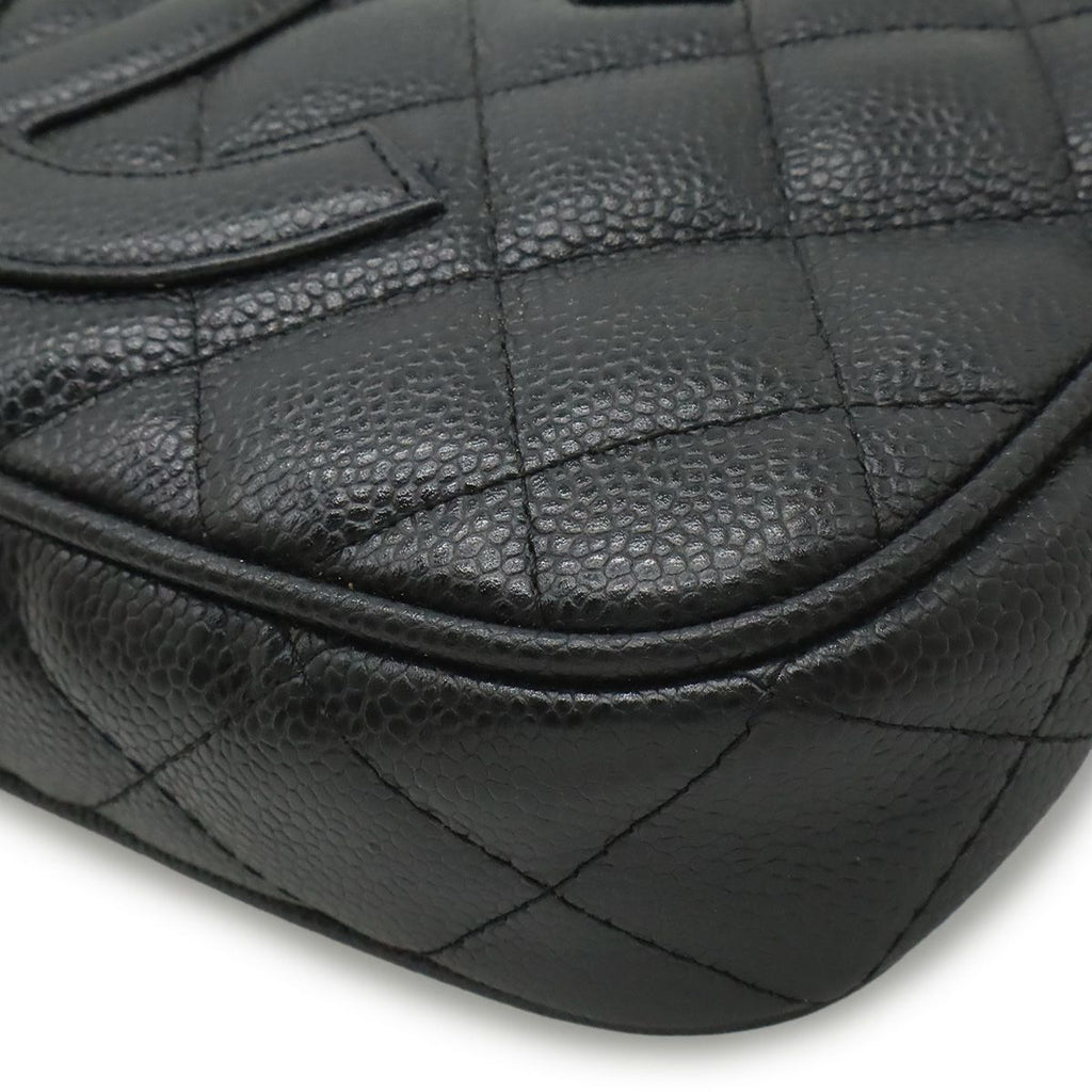 Chanel Quilted CC Logo Chain Shoulder Bag Caviar Leather Black Gold — view 3