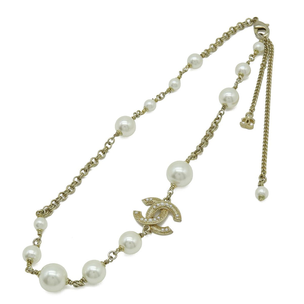 Chanel CC Logo Faux Pearl Necklace Pendant Gold Plated Ivory