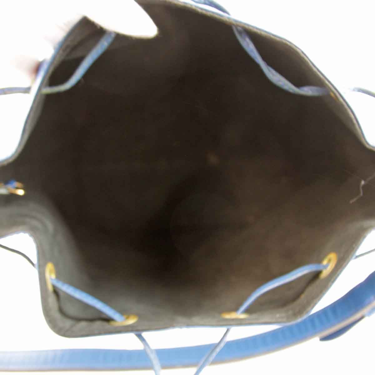 Louis Vuitton Noe Shoulder Bag Epi Leather Blue — view 8